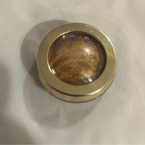 Gold Shimmer Eyeshadow